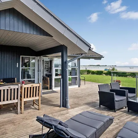 Cozy In Bjert With Kitchen Hébergement de vacances